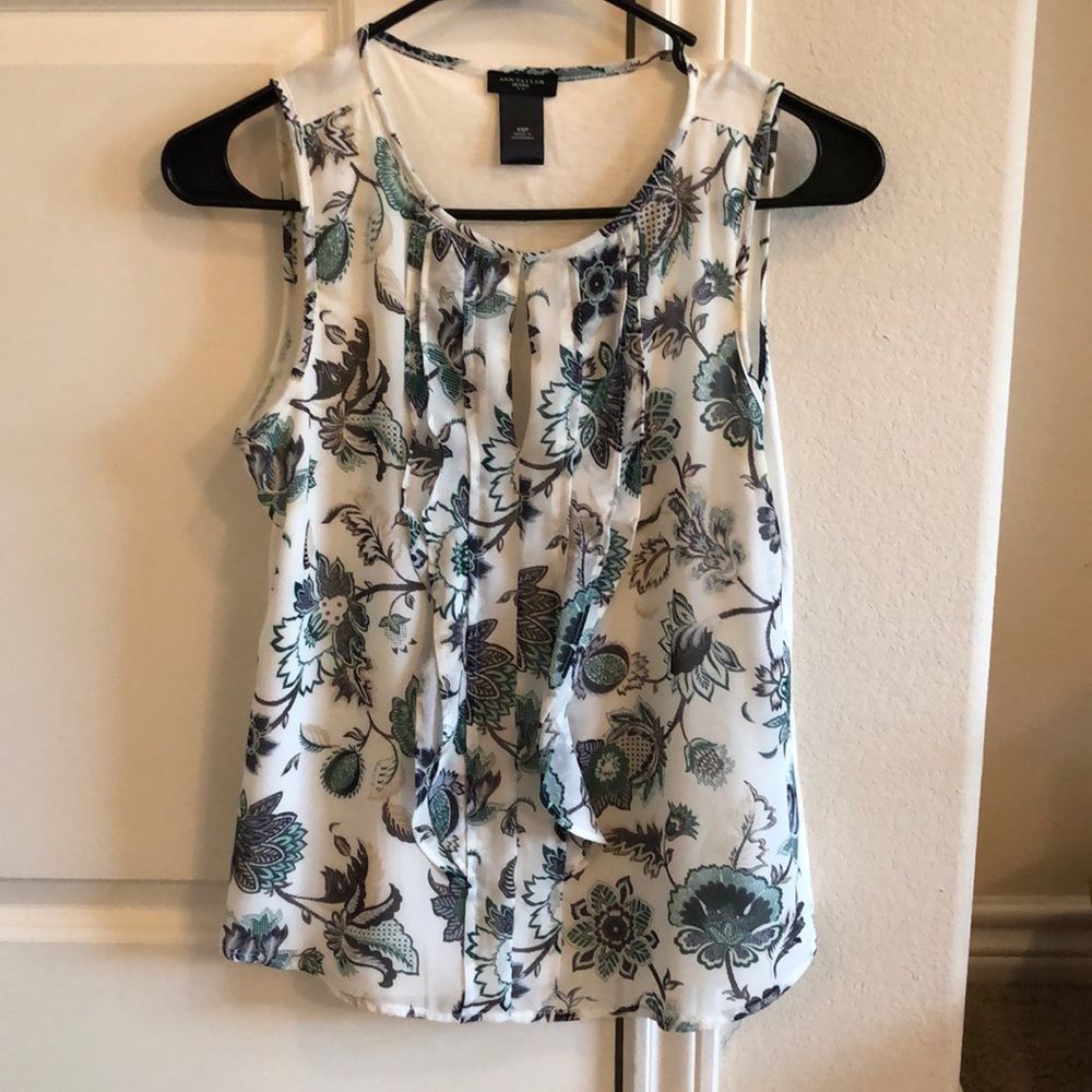 Ann Taylor petite XSP top